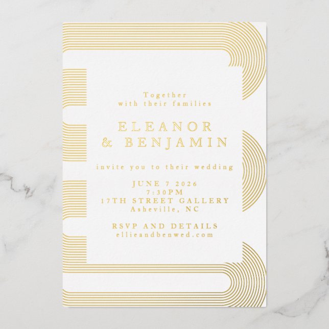 Invitación Con Relieve Metalizado Líneas de resumen moderno de oro Boda elegante (Anverso)