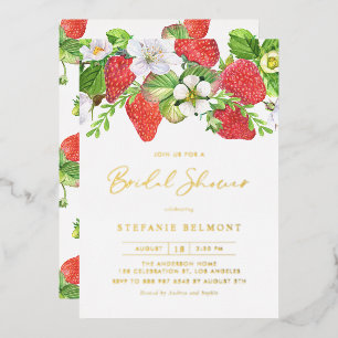 Invitación Con Relieve Metalizado Lluvia de Fresas en Acuarela para Despedida de Sol
