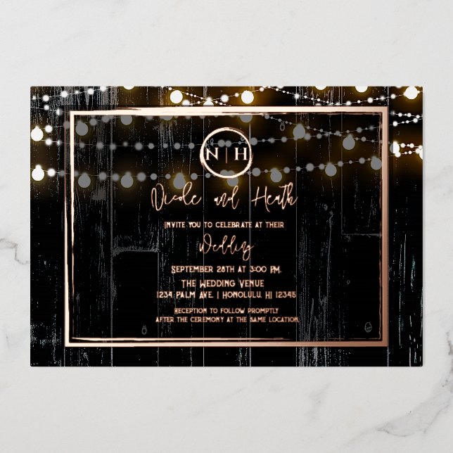 Invitación Con Relieve Metalizado Luces de Madera Negra y Cuerdas Elegante Boda Rúst (Anverso)