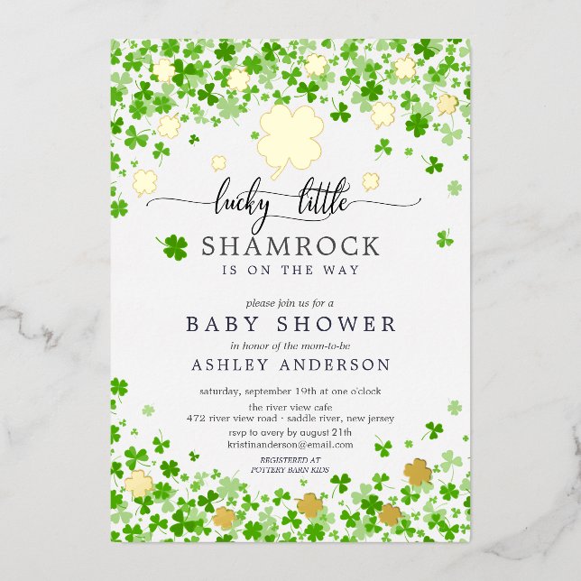 Invitación Con Relieve Metalizado Lucky Little Shamrock Baby Shower (Anverso)