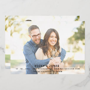 Invitación Con Relieve Metalizado Luxe Gold Caligraphy 2 fotos Save The Date Relieve
