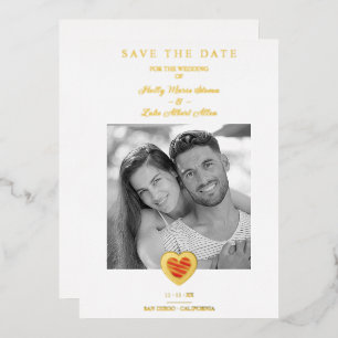 Invitación Con Relieve Metalizado Luxury Chic Red & Gold Heart Photo Couple Wedding