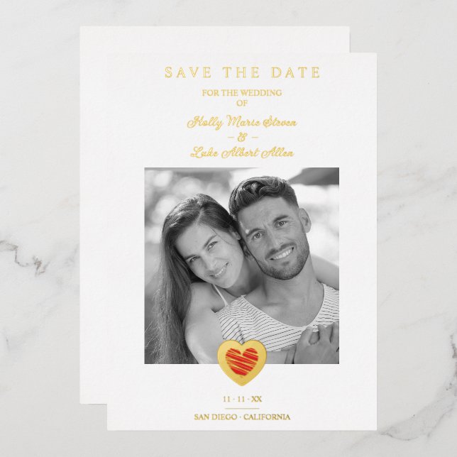 Invitación Con Relieve Metalizado Luxury Chic Red & Gold Heart Photo Couple Wedding (Anverso/Reverso)