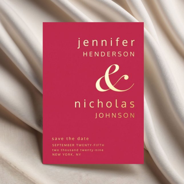 Invitación Con Relieve Metalizado Magenta Moderno Ahorra la Fecha de Boda Dorado (Magenta Gold Ampersand Wedding Save The Date Foil Invitation)