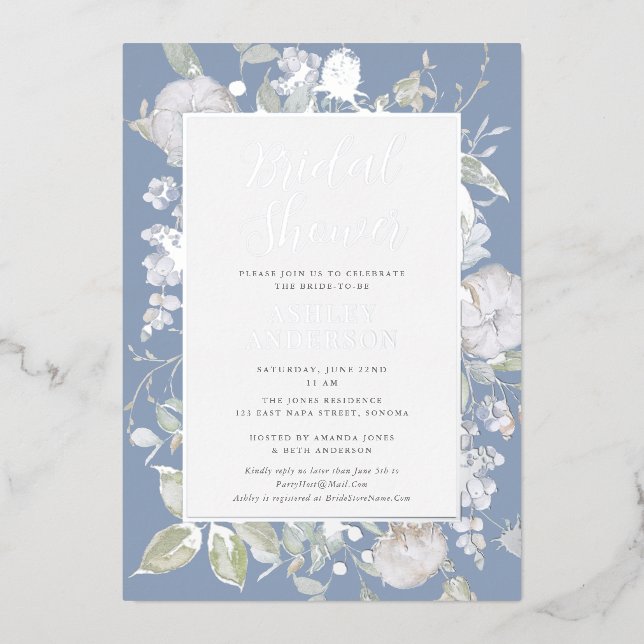 Invitación Con Relieve Metalizado Magnífico Dusty Blue Bridal Shower Silver (Anverso)