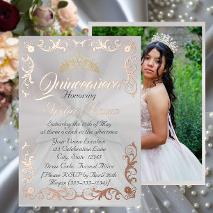 Invitación Con Relieve Metalizado Marco Elegante y Foto en Blanco Quinceañera