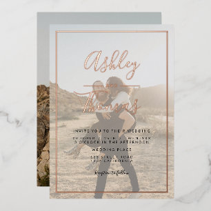 Invitación Con Relieve Metalizado marco geométrico de boda con guión moderno 2 fotos