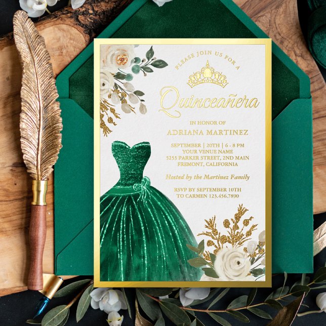 Invitación Con Relieve Metalizado Marfil Floral Esmeralda Verde Guiso Quinceanera Go (Subido por el creador)