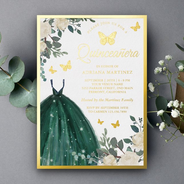 Invitación Con Relieve Metalizado Mariposa floral verde esmeralda Quinceanera Gold (Subido por el creador)