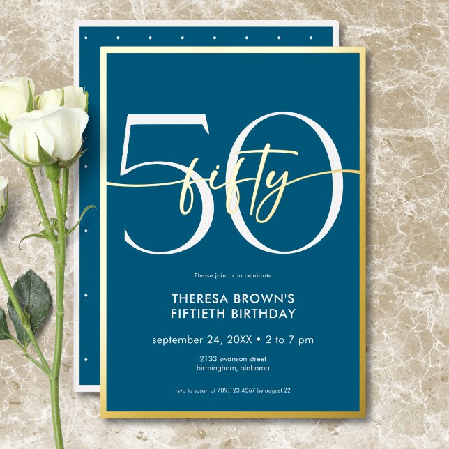 Invitación Con Relieve Metalizado Mínimo Moderno Verde azulado Cincuenta Guiones Cum (Modern Minimal Teal Fifty Script Birthday Foil Invitation)