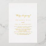 Invitación Con Relieve Metalizado Moderna caligrafía Elopement Reception Gold<br><div class="desc">Esta moderna invitación al Relieve metalizado de la recepción caligráfica es perfecta para un fiesta rústico en el exterior. El diseño,  sencillo y elegante,  presenta una tipografía de escritura clásica y elegante en Relieve metalizado dorado.</div>