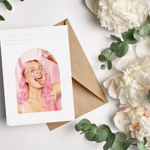 Invitación Con Relieve Metalizado Moderno Arco fotográfico Mínimo Graduado Plata