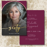 Invitación Con Relieve Metalizado Moderno Arco Mínimo de Borgoña Sexagésimo Cumpleañ<br><div class="desc">Celebra con un estilo tranquilo y elegante con esta invitación a la fiesta de los sesenta años, sencilla y moderna, diseñada con un estilo que gira en torno a ti. Con tu foto favorita en forma de arco bajo un overlay ligeramente oscuro y con un borde de Relieve metalizado real....</div>