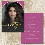 Invitación Con Relieve Metalizado Moderno Arco Rosa Mínimo Cuarenta Cumpleaños<br><div class="desc">Celebre con un estilo tranquilo y elegante con esta invitación a la fiesta de cuarenta años, sencilla y moderna, diseñada con un estilo que gira en torno a usted. Con tu foto favorita en forma de arco bajo un overlay ligeramente oscuro y con un borde de Relieve metalizado real. Un...</div>