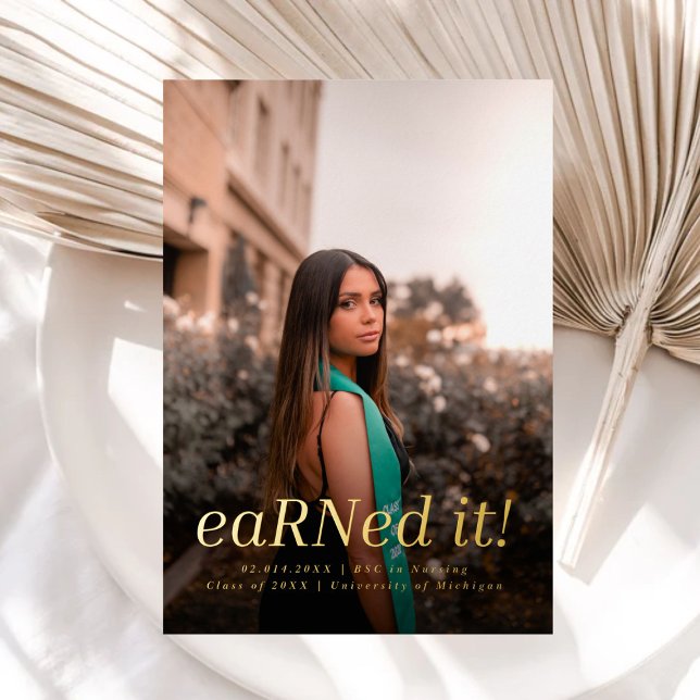 Invitación Con Relieve Metalizado Moderno BSC RN 4 Fotos Graduación de Enfermería (Subido por el creador)