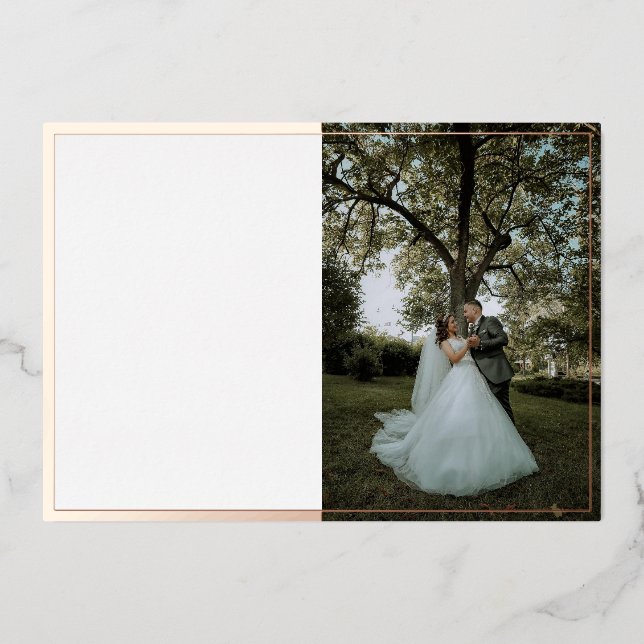 Invitación Con Relieve Metalizado Moderno Chic Collage de Fotos Ahorro de Fecha de B (Anverso)