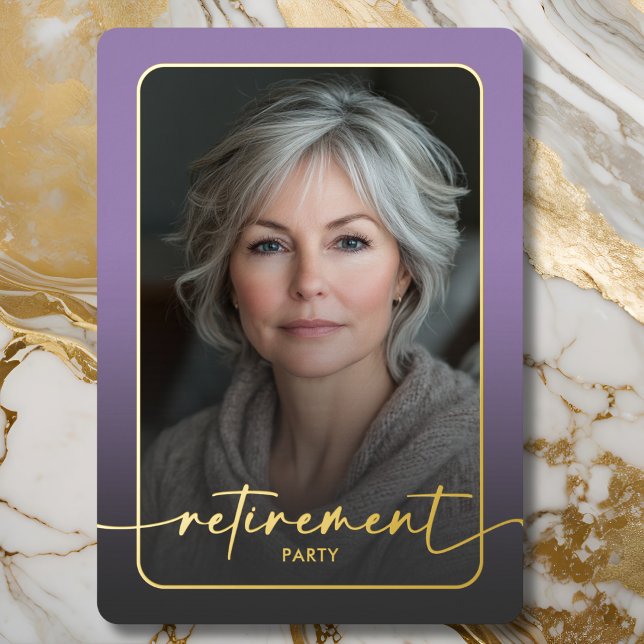 Invitación Con Relieve Metalizado Moderno Fiesta de retiro fotográfico mínimo púrpur (Modern Minimal Purple Photo Retirement Party Foil Invitation)