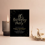 Invitación Con Relieve Metalizado Moderno negro 40.º Fiesta de cumpleaños real<br><div class="desc">Celebra tu día especial con esta elegante invitación al Relieve metalizado de cumpleaños para adultos. Este diseño presenta un Relieve metalizado de moda dorado "Fiesta de cumpleaños número 40" con confeti brillante sobre fondo negro. Puede elegir el color del Relieve metalizado (oro/ plata/ oro Rosa). Hay más diseños y suministros...</div>