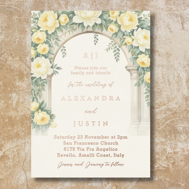 Invitación Con Relieve Metalizado Monograma Crema Amarillo Boda de arco floral (Subido por el creador)