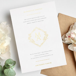Invitación Con Relieve Metalizado Monograma de diamantes con flores en Boda de oro