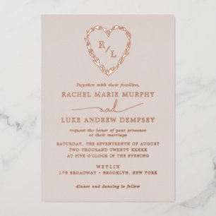 Invitación Con Relieve Metalizado Monograma del Boda de la corona de Laurel Leaf