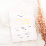 Invitación Con Relieve Metalizado Monograma minimalista elegante foto Boda formal<br><div class="desc">¡Añade algo de brillo a tus invitaciones de boda con Relieve metalizado oro, plata o oro rosa de verdad! Esta elegante invitación a la boda incluye un monograma de un personalizado de Relieve metalizado real en la parte superior de la tarjeta. El monograma combina las iniciales de los nombres de...</div>