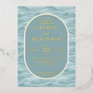 Invitación Con Relieve Metalizado Movimientos de Onda Teal Elegantes