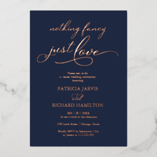 Invitación Con Relieve Metalizado Nada elegante, solo amor Chic Script Boda
