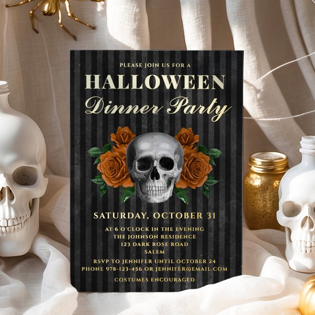 Invitación Con Relieve Metalizado Naranja de cráneo Rosas Cena de Halloween Fiesta O (Skull Orange Roses Halloween Dinner Party Gold Foil Invitation)
