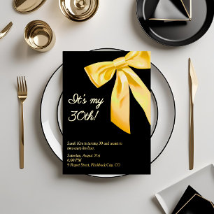 Invitación Con Relieve Metalizado Negro y Relieve metalizado dorado "¡Es mi 30!" Gla