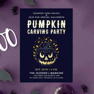 Invitación Con Relieve Metalizado Noche de Halloween espeluznante y elegante para ta
