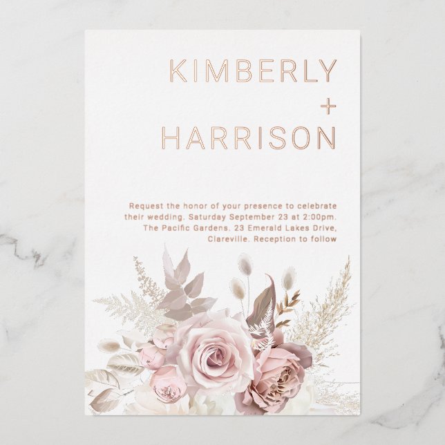 Invitación Con Relieve Metalizado Nuestro maravilloso Boda: Rosa Gold y Rubor Floral (Anverso)