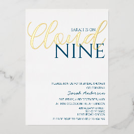 Invitación Con Relieve Metalizado Nueve nubes minimalistas duchas de novias doradas