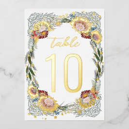 Invitación Con Relieve Metalizado Números de mesa con flores bosquejadas con lámina