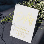 Invitación Con Relieve Metalizado Ochenta | Hoja Chic Script Cumpleaños 80<br><div class="desc">Celebra tu día especial con esta elegante invitación de cumpleaños número 80 en hoja. Este diseño presenta una tipografía de letra "Ochenta" con un diseño limpio. Puedes elegir el color de estampado de hoja real (Oro, Plata, Rosa oro). Más diseños y suministros para fiestas están disponibles en mi tienda BaraBomDesign....</div>