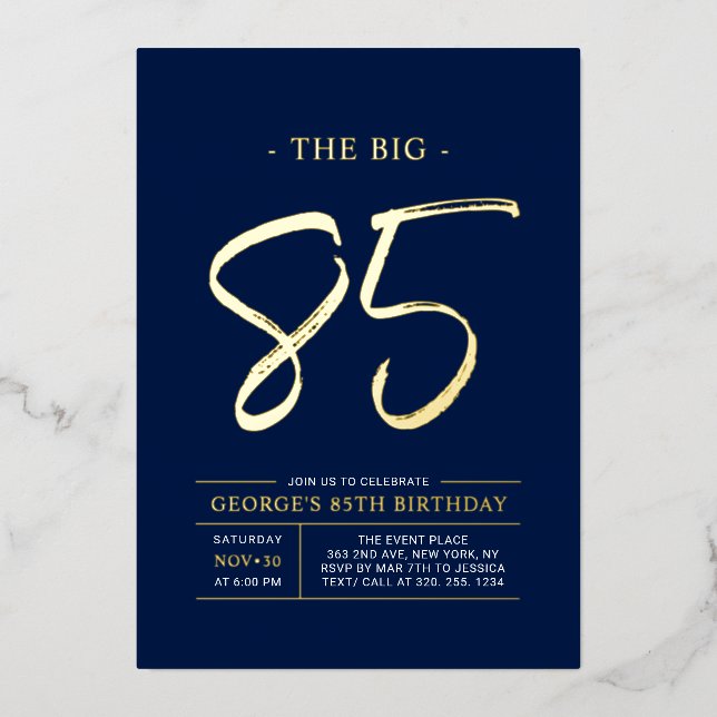 Invitación Con Relieve Metalizado Ochenta | Modern Gold 85th Birthday Party (Anverso)