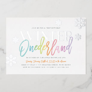Invitación Con Relieve Metalizado ONEderland de Invierno cumpleaños 1 arcoíris