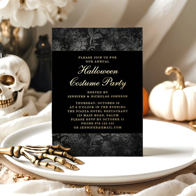 Invitación Con Relieve Metalizado Oro gótico negro Damask Halloween disstume (Gothic Black Damask Halloween Costume Gold Foil Invitation)