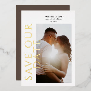 Invitación Con Relieve Metalizado Oro Laminado Moderno Ahorre la Fecha de la Boda