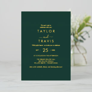 Invitación Con Relieve Metalizado Oro Moderno con Letra Script   Boda Casual Esmeral