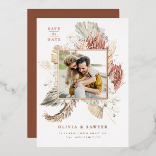 Invitación Con Relieve Metalizado Orquídeas Boho y Foto de Palma Seca para Anunciar