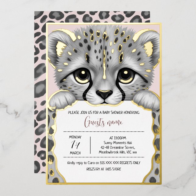 Invitación Con Relieve Metalizado Pale Pink Cub Baby Shower (Anverso/Reverso)