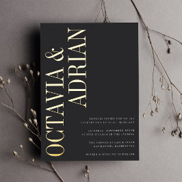 Invitación Con Relieve Metalizado Paralelo | Moderno Boda de Tipografía Negra y Oro