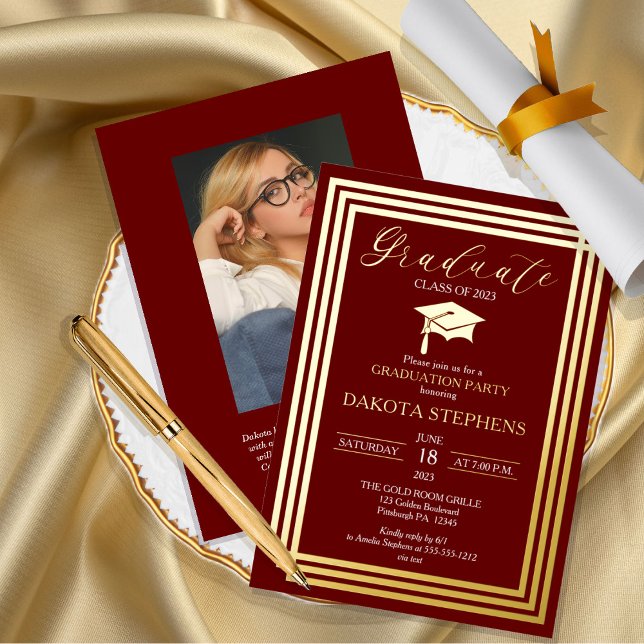 Invitación Con Relieve Metalizado Partido de Graduación de Marrón Geométrico de Foto (Subido por el creador)