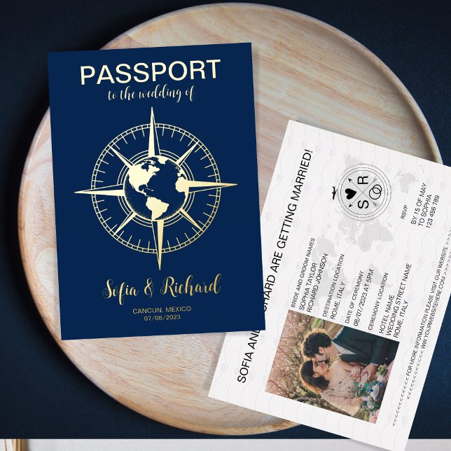 Invitación Con Relieve Metalizado Pasaporte Boda Compañía de destino Mamáes mundiale (gold foil compass passport)