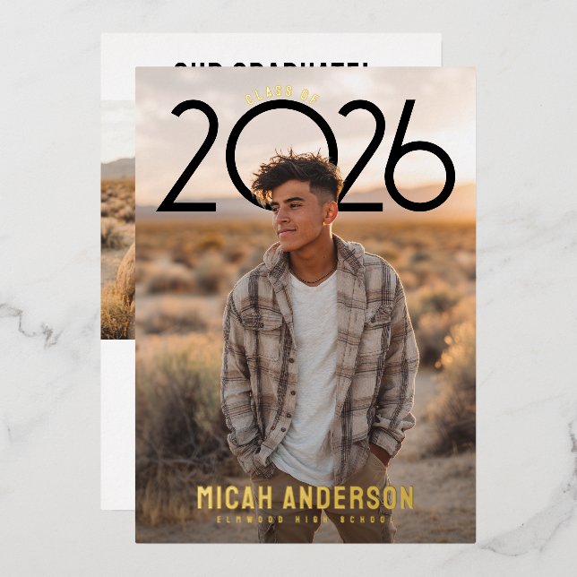 Invitación Con Relieve Metalizado PhotoPop Modern Graduation  (Anverso/Reverso)