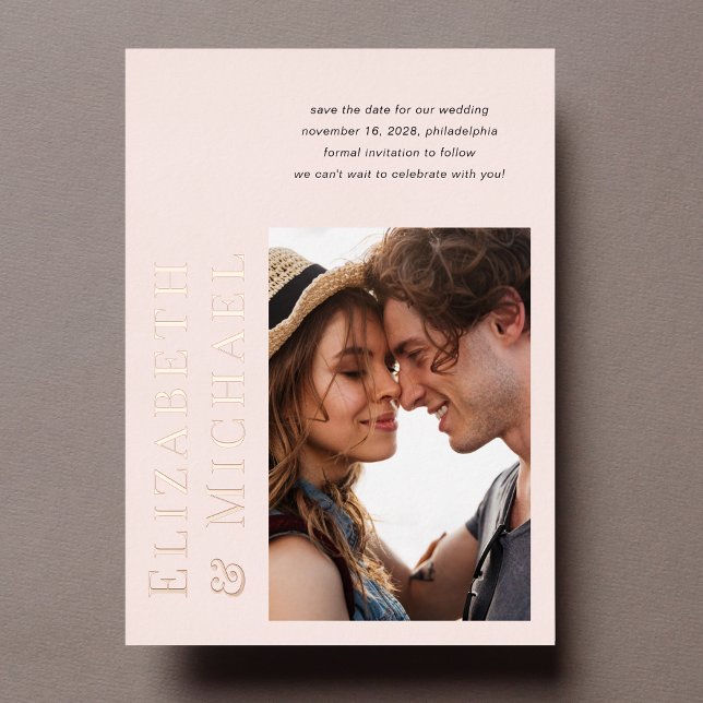 Invitación Con Relieve Metalizado Pink de foto moderada minimo salva la fecha (Subido por el creador)