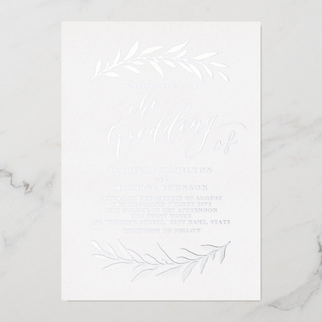 Invitación Con Relieve Metalizado Plata simple caligrafía rústica follaje boda (Anverso)