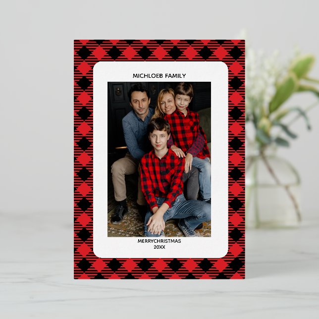 Invitación Con Relieve Metalizado Red Plaid Christmas Invitation | Photo Foil (Anverso de pie)