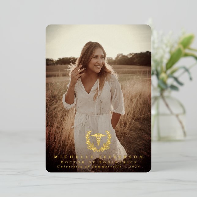 Invitación Con Relieve Metalizado Relieve metalizado Caduceus Invitación de Graduaci (Anverso de pie)